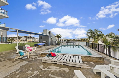 Adventurers Backpackers - Accommodation Melbourne 0