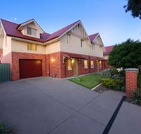 Albury Suites - Schubach Street - Accommodation Melbourne