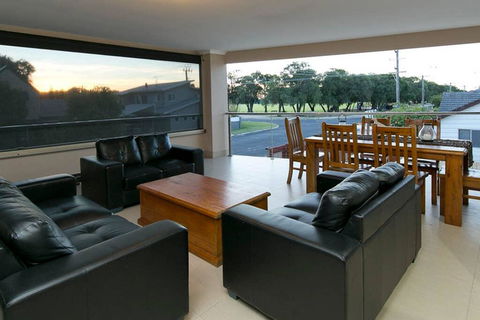 Alcedonia Retreat - Accommodation Melbourne 2