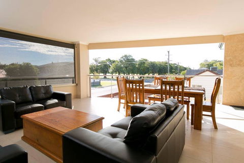 Alcedonia Retreat - Accommodation Melbourne 1
