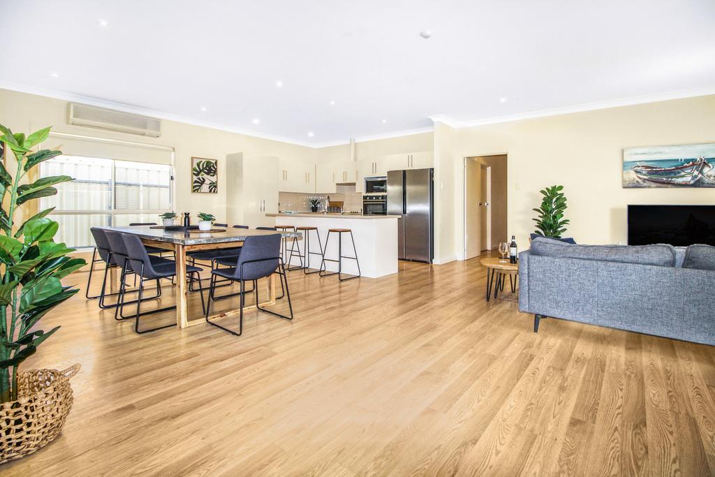 Aldinga SA Accommodation Melbourne