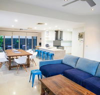 Alexandra Headland Luxury Townhouse - Accommodation Melbourne