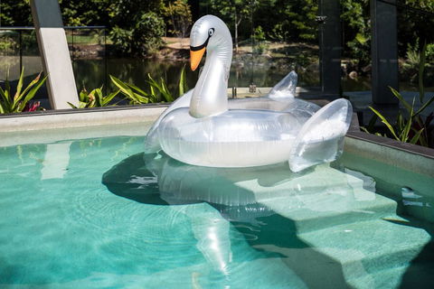 Alkira Award Winning Luxury Beachfront Rainforest Holiday House - Accommodation Melbourne 2