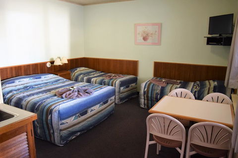 Alkira Motel - Accommodation Melbourne 2