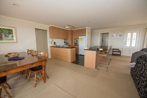 Allure - Accommodation Melbourne 0