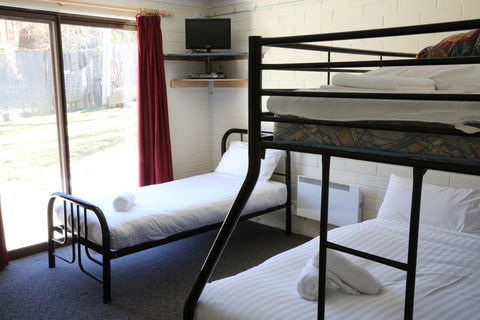 Alpha 8 - Accommodation Melbourne 2