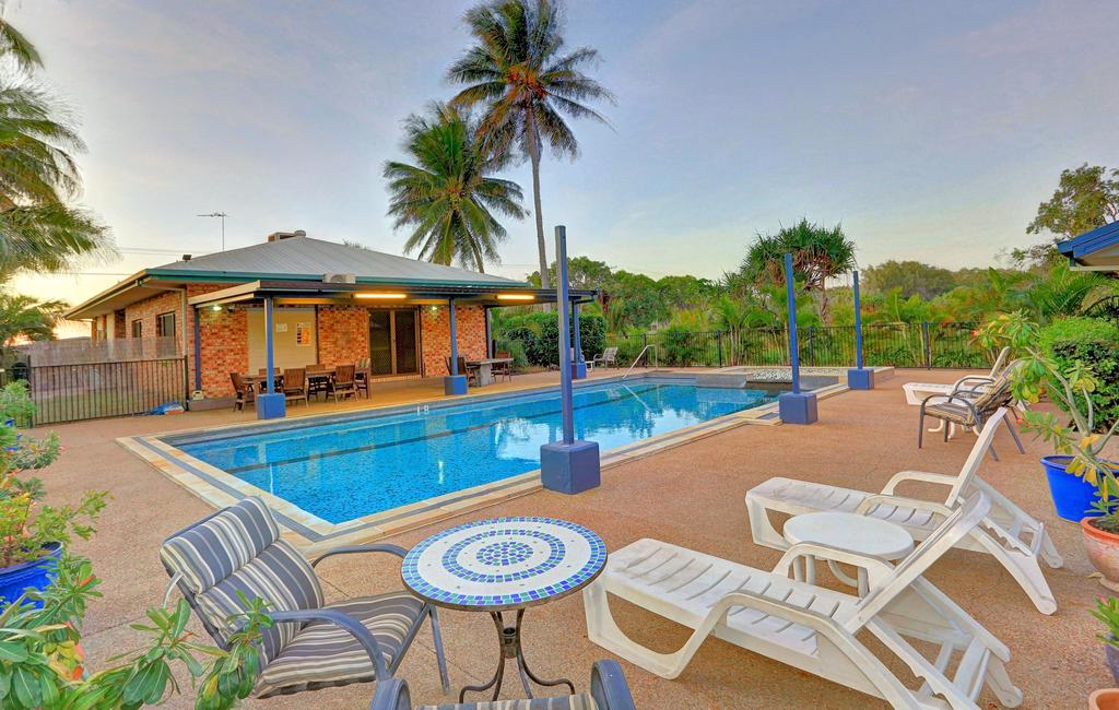 Airdmillan QLD Accommodation Melbourne