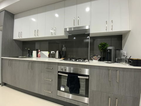 Amazing New Apartment Penrith, Prime Location - Accommodation Melbourne 3
