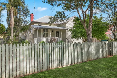 Ambiente Cottage - Pet And Family Friendly - Accommodation Melbourne 0