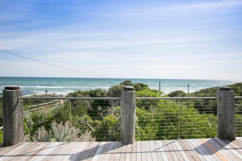 Anchor Beachfront Retreat - Accommodation Melbourne 0