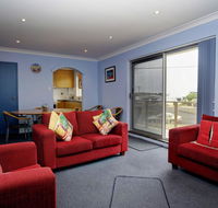 Anchorage 7 Beautifully Renovated Close to Rockpool - Accommodation Melbourne