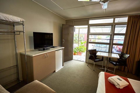 Anchorage Motor Inn - Accommodation Melbourne 1
