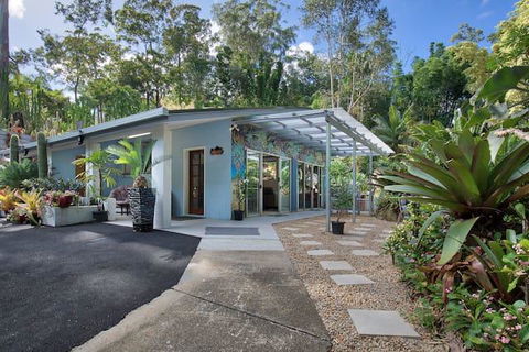 Ancient Gardens Guesthouse & Botanical Gardens - Accommodation Melbourne 0