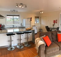 Angasi Apartment on Highcrest - Accommodation Melbourne
