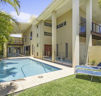 ANGOURIE HOUSE - SALT VILLAGE - Accommodation Melbourne