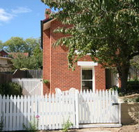 Annies Garden Cottage - Accommodation Melbourne