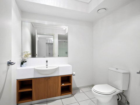 APARTMENT 11 PACIFIC APARTMENTS - Accommodation Melbourne 3