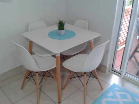 Apartment In Dolphin Heads Resort - Accommodation Melbourne 1