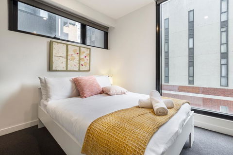 Apartment On BOURKE St - HEART Of Melbourne CBD. - Accommodation Melbourne 2