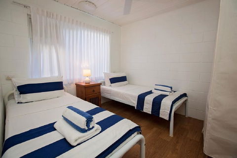 Apollo Jewel Beachfront Apartments - Accommodation Melbourne 1