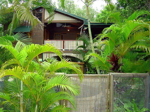 Appian Beach House - Accommodation Melbourne 0