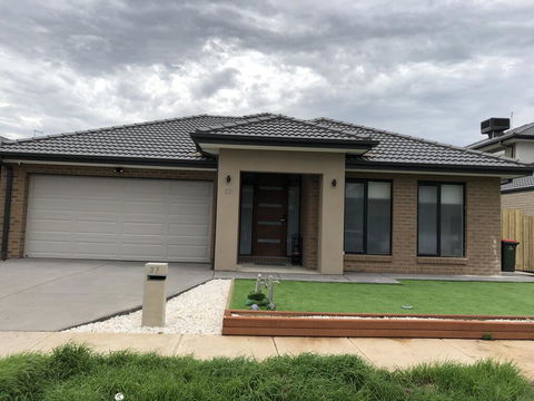 Apple House Upper Point Cook - Accommodation Melbourne 0