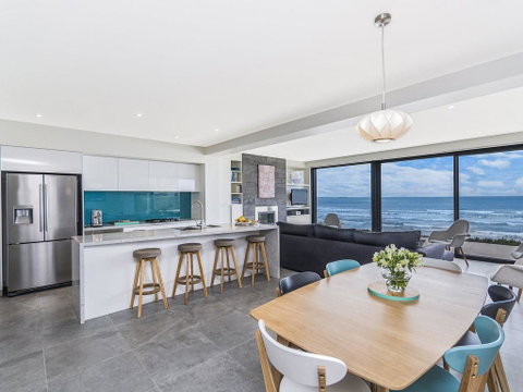 Aqua Mist Seascape - Accommodation Melbourne 2