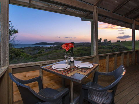 Aqualuna- Excellent Surfing Beaches. - Accommodation Melbourne 0