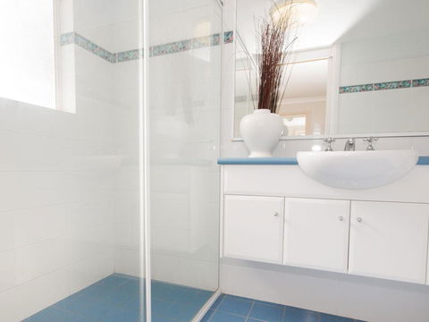 Aquarius Apartment 4 - Accommodation Melbourne 3