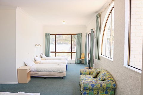 Aquarius Merimbula - Accommodation Melbourne 3