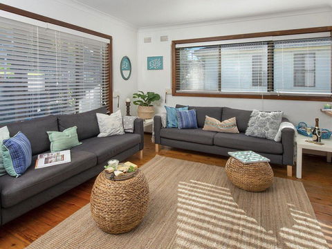Araluen On Holden - Great Deck With Ocean Views - Accommodation Melbourne 1