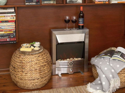 Araluen On Holden - Great Deck With Ocean Views - Accommodation Melbourne 2