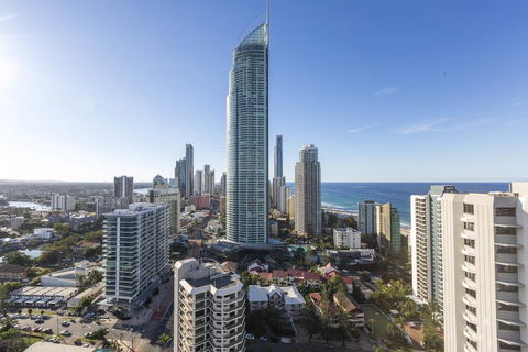 Artique Surfers Paradise - Official - Accommodation Melbourne 1