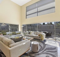 Arum 4 Heritage Park - contemporary  timeless - Accommodation Melbourne