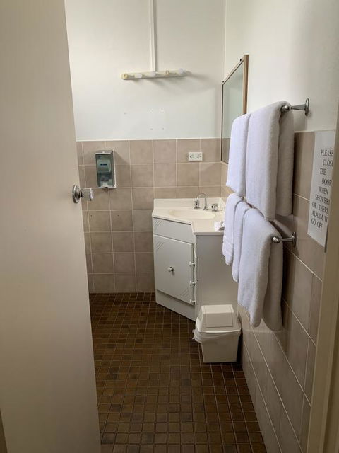 Ashton Motel - Accommodation Melbourne 2