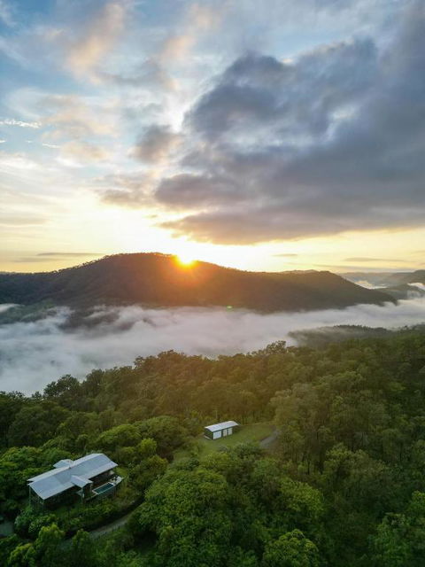 Luxurious Hinterland Guest House With HEATED POOL Sleeps 10 Brisbane Scenic Rim Gold Coast - Accommodation Melbourne 0