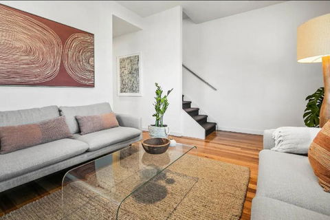 Luxury Norwood Retreat - Accommodation Melbourne 2