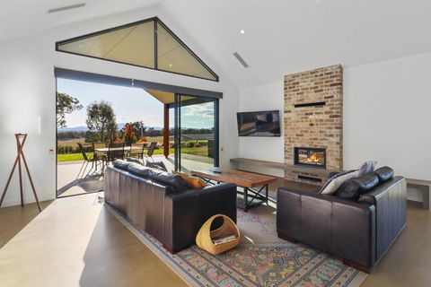 Mayple Peaks - Accommodation Melbourne 1