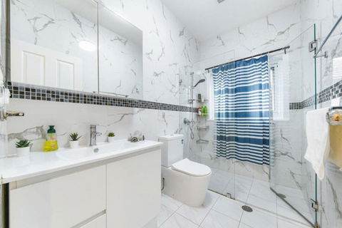 Mins To Mall Convenient 3 Beds Classic Charm Home - Accommodation Melbourne 3