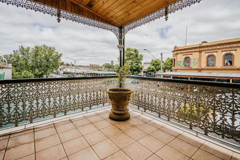 Mister Rice - Accommodation Melbourne 1