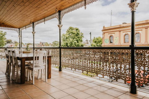 Mister Rice - Accommodation Melbourne 2