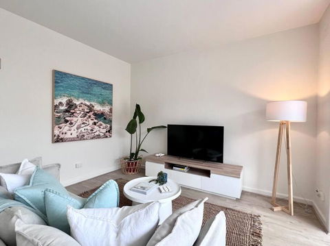 Modern Beach Oasis In Elwood Village - Accommodation Melbourne 0