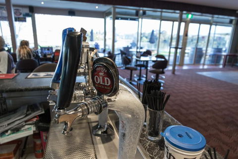 Moruya Waterfront Hotel Motel - Accommodation Melbourne 2