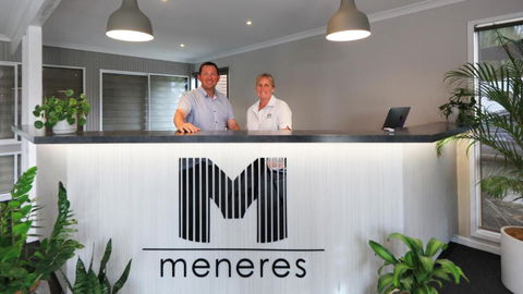Motel Meneres - Melbourne 4u 1