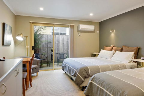 Motel Strahan - Accommodation Melbourne 2