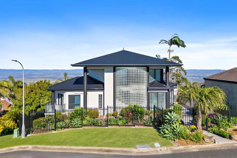 Mount Archer Manor - Accommodation Melbourne 0