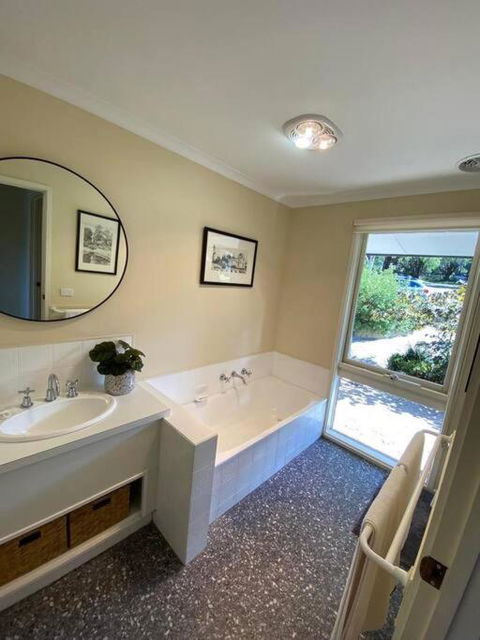 Mount Hope Estate Vineyard - Accommodation Melbourne 2