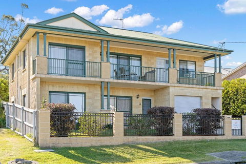 Mountain Views Milton - Accommodation Melbourne 2