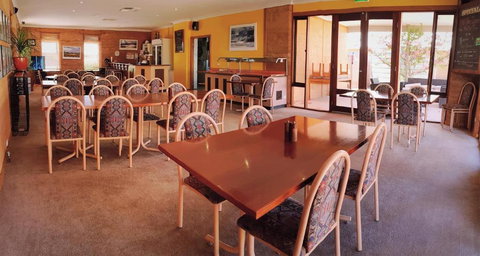 Mud Hut Motel - Accommodation Melbourne 2