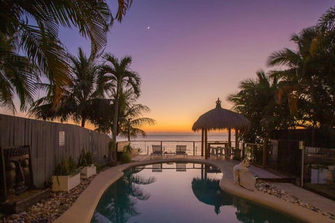 Mylara Beachfront Holiday Home - Accommodation Melbourne 0